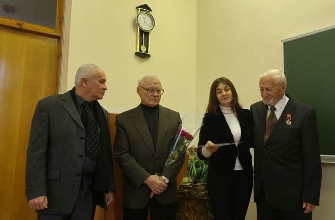 Осічнюк Ю.В. та колеги з кафедри суспільних наук