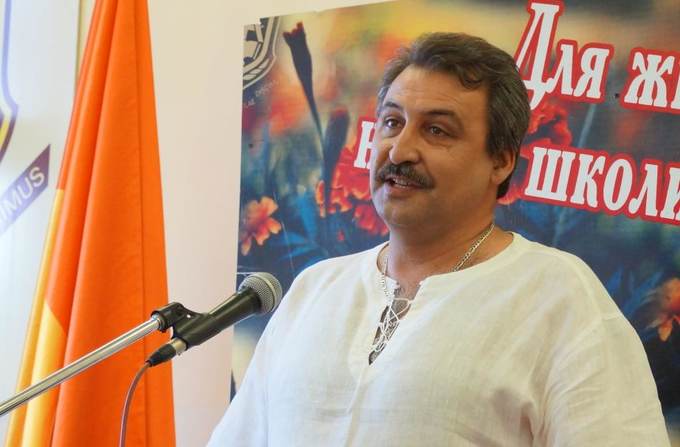 Дружня академічна родина - слово надається батькові випускниці Христенко Вікторії