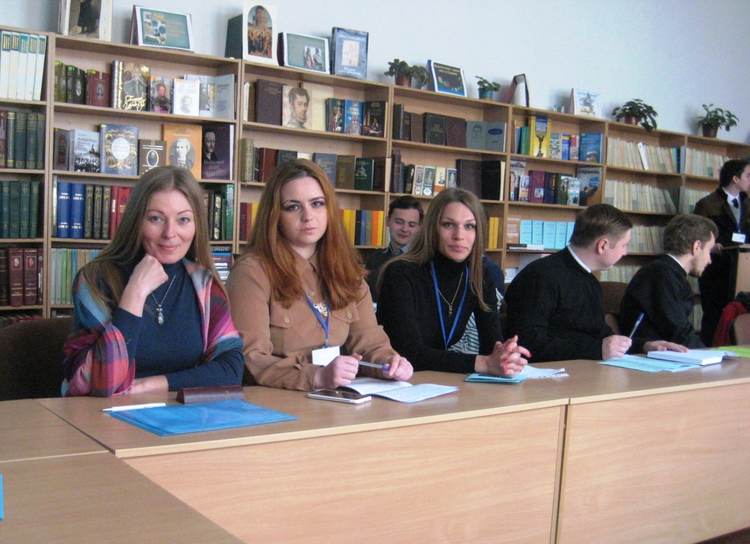 Круглий стіл «Глобалізований світ економіки, науки, освіти»